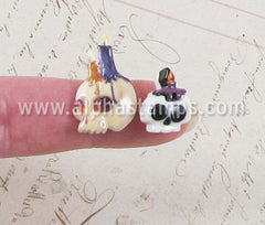Tiny Skull with Candle Cab - Set of 2