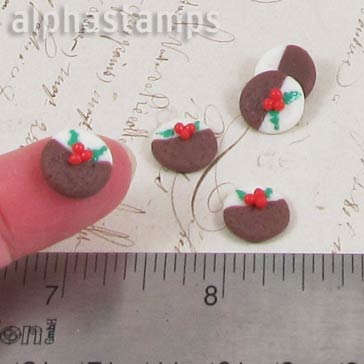 Holly 2-Tone Christmas Cookies