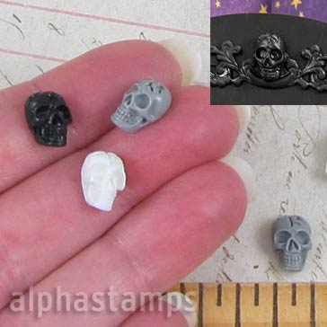 Tiny Resin Skull Mix - Flatback*