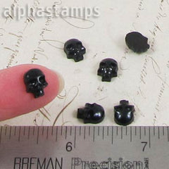 Tiny Black Skull Cabs