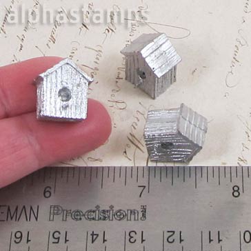 Chunky Metal Birdhouse