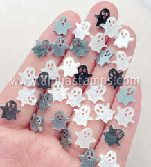 Tiny Black & White Ghost Mix
