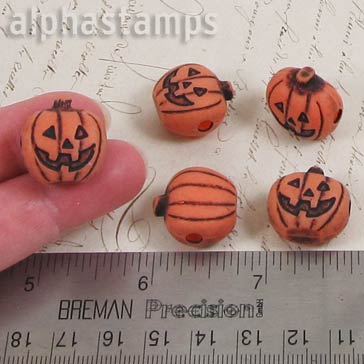 20mm Happy Jack-o-Lantern Beads