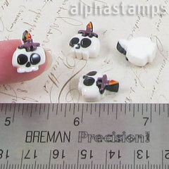 Tiny Skull with Candle Cab - Set of 2