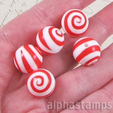15mm Red & White Spiral Silicone Beads
