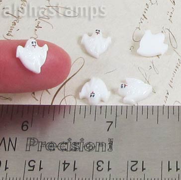 Tiny Resin White Ghosts