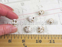 White Turquoise Skull Beads - 12mm