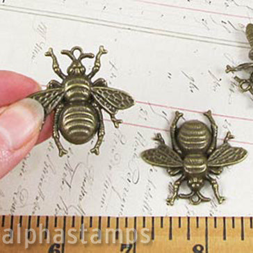 Giant Bronze Bee Charm