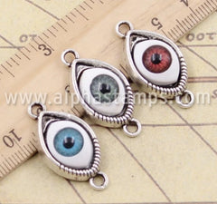 Eyeball Cabs in Settings - Silver*