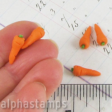 Mini Carrots - Set of 5