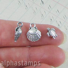 Tiny Sea Creatures Charm Set*